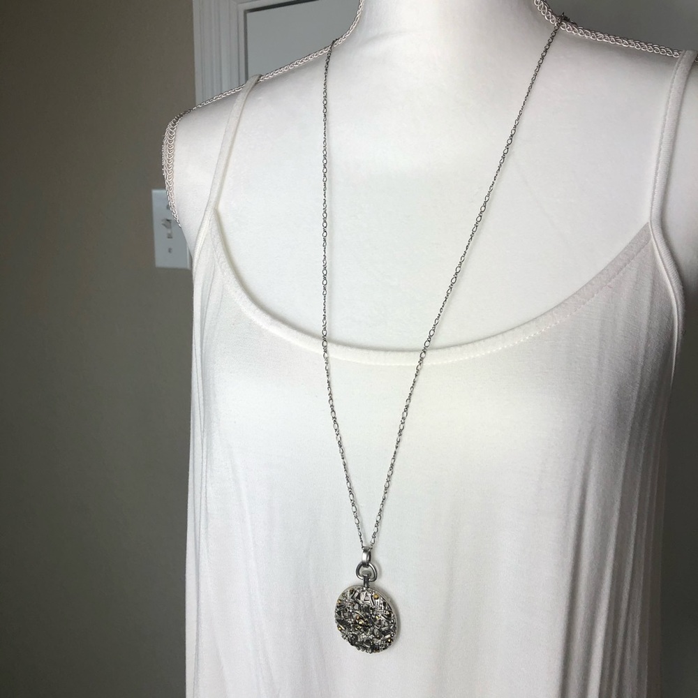 Closed locket Necklace